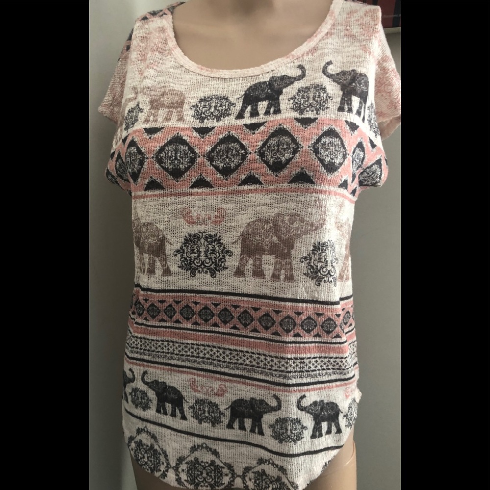 Ginger G 🐘 elephant blouse 👚